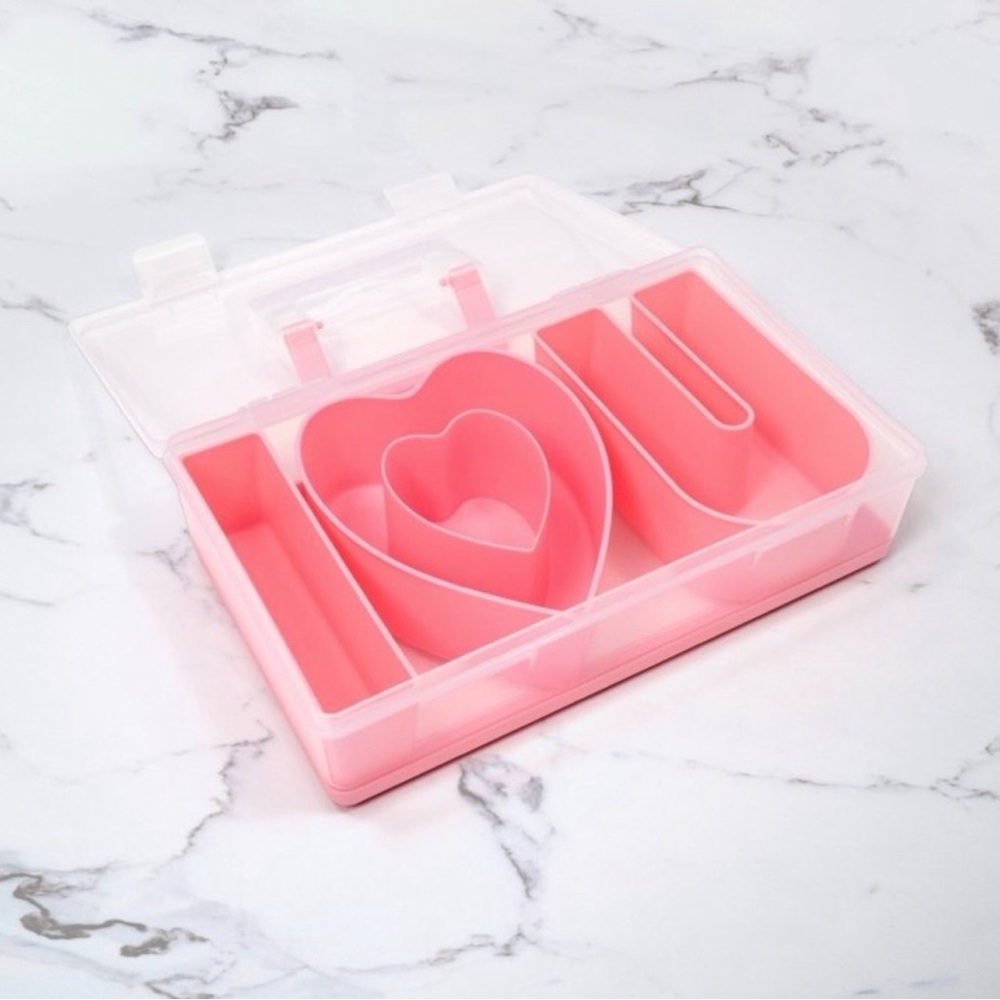 CWC I heart you snack box - PINK